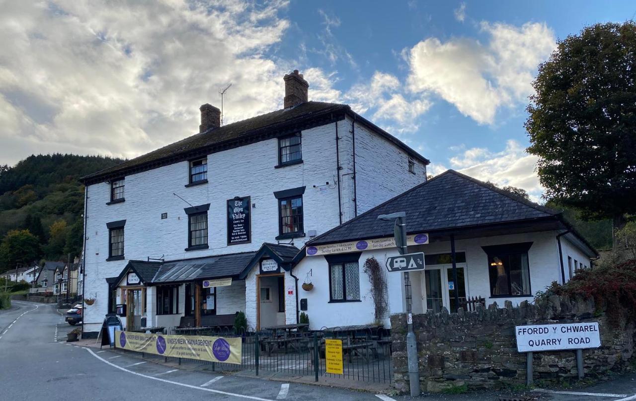 Oyo Glyn Valley Hotel Llansantffraid Llansantffraid Glyn Ceiriog Exterior photo