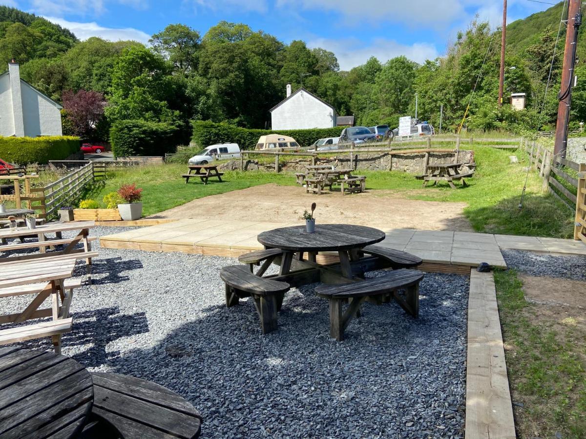 Oyo Glyn Valley Hotel Llansantffraid Llansantffraid Glyn Ceiriog Exterior photo